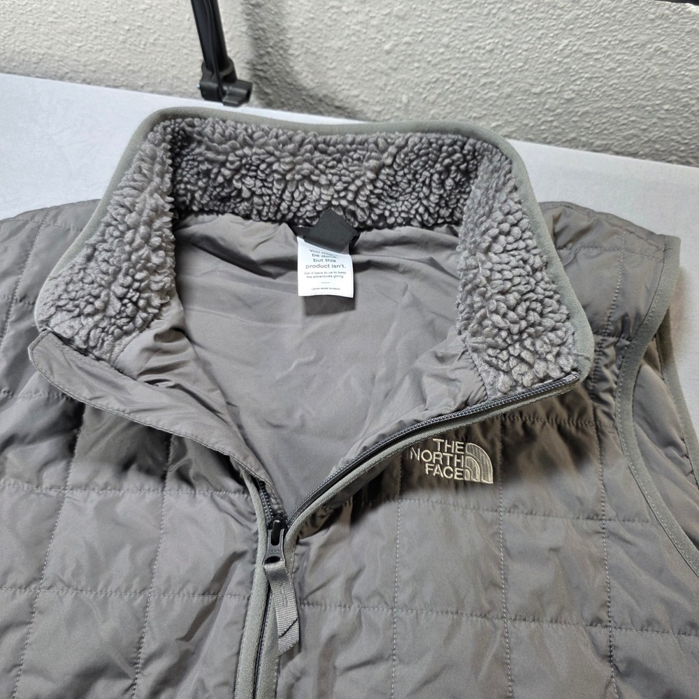 The North Face Womens XXL Charcoal Gray Circular Quilted Puffer Vest Sherpa - Picture 5 of 10
